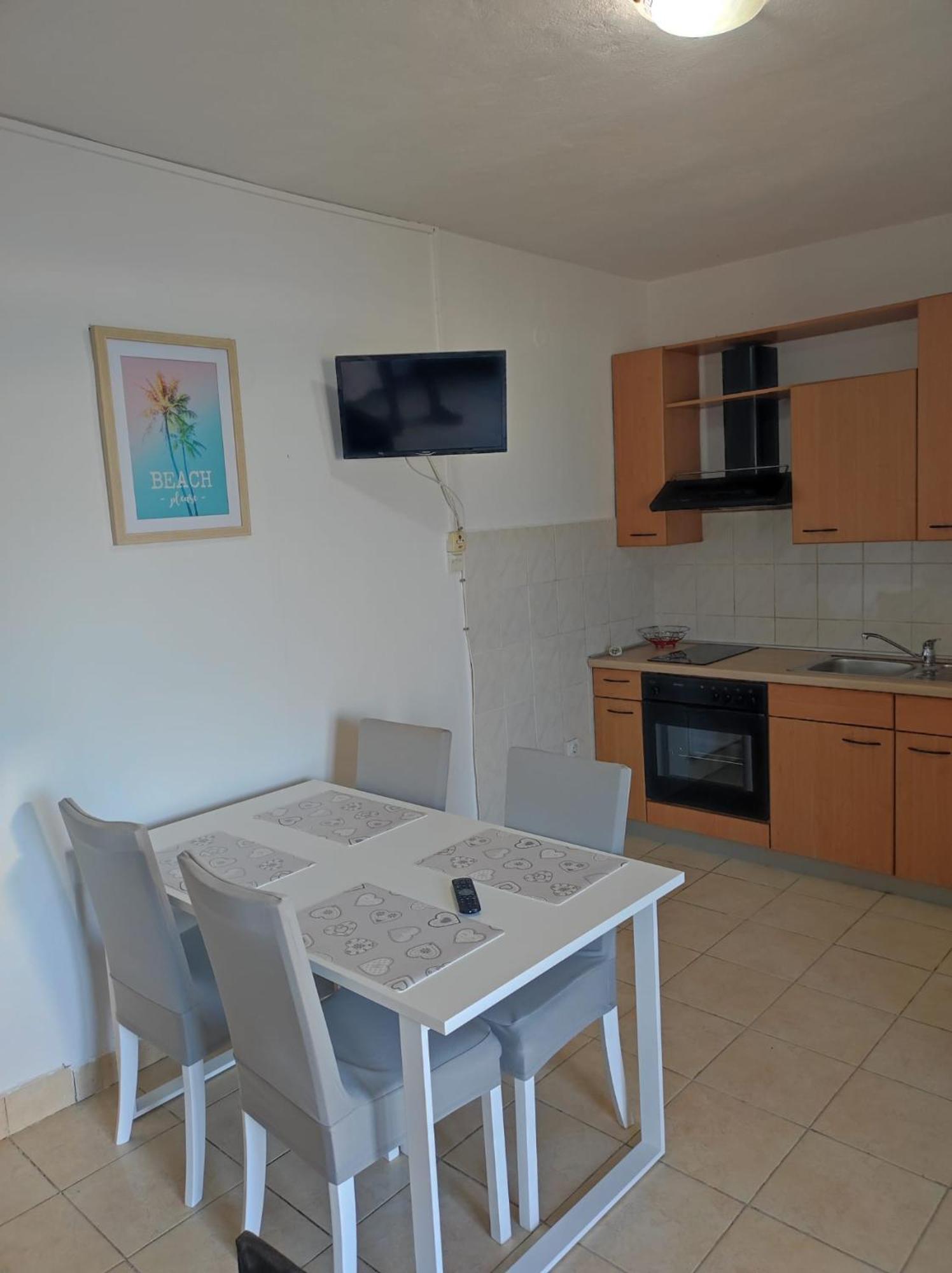 Gordana Apartmani Ljubac  Exterior photo